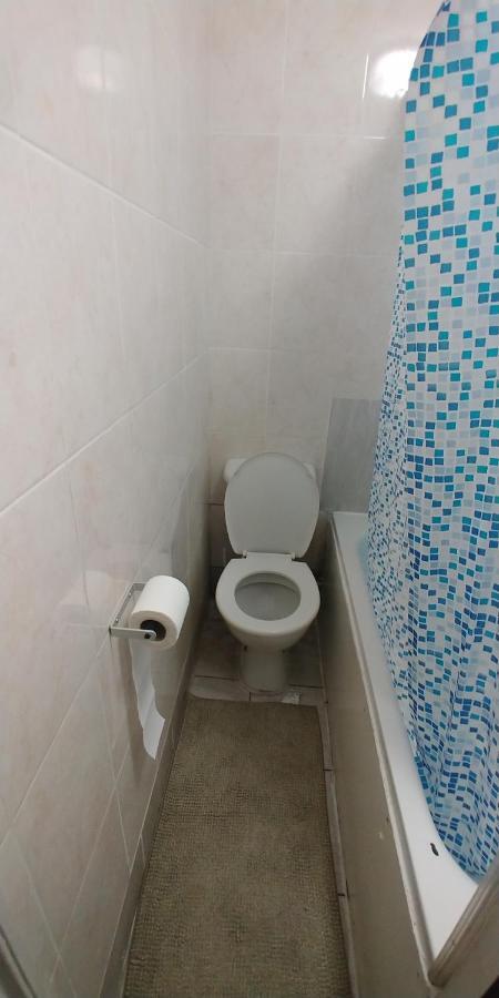 Guest house Al Iram E1 London